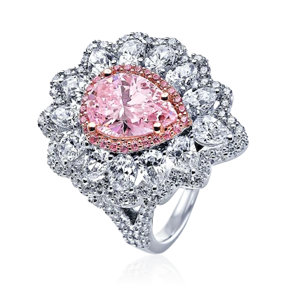 Серебряное кольцо с розовым камнем